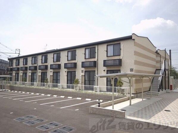 レオパレスパーシモン 辻子の物件外観写真